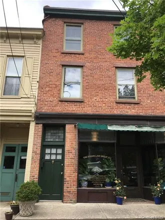 Rent this 3 bed apartment on 142 Main Street in Village of Cold Spring, Philipstown