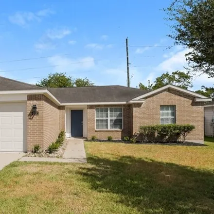 Rent this 3 bed house on 4002 Enclave Mist Ln in Richmond, Texas