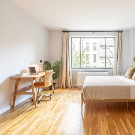 Rent this studio apartment on New York