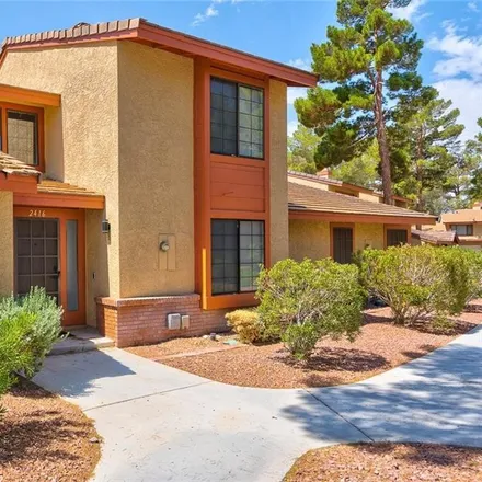 Image 3 - 2416 Pickwick Drive, Henderson, NV 89014, USA - Townhouse for sale