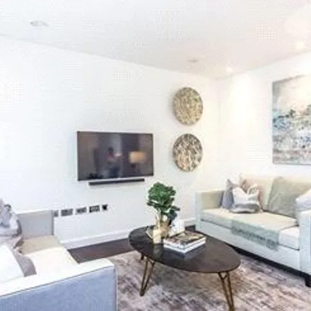 Image 2 - Thornes House, Ponton Road, Nine Elms, London, SW11 7DA, United Kingdom - Apartment for rent