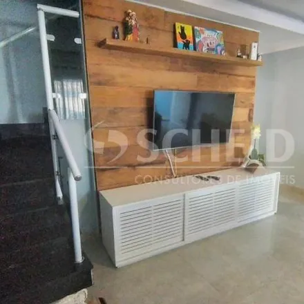 Buy this 3 bed house on EMEF Doutor Antonio Carlos de Abreu Sodré in Rua Juari 835, Vila Arriete