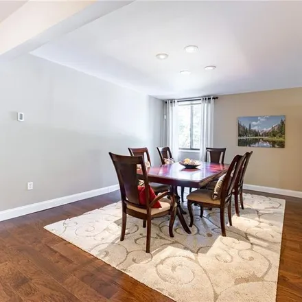Image 1 - 791 Prospect Avenue, West Hartford, CT 06105, USA - Apartment for rent