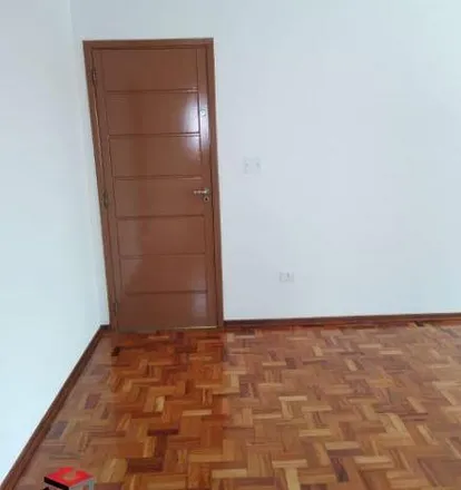 Rent this 2 bed house on Rua Nossa Senhora Aparecida in Barcelona, São Caetano do Sul - SP