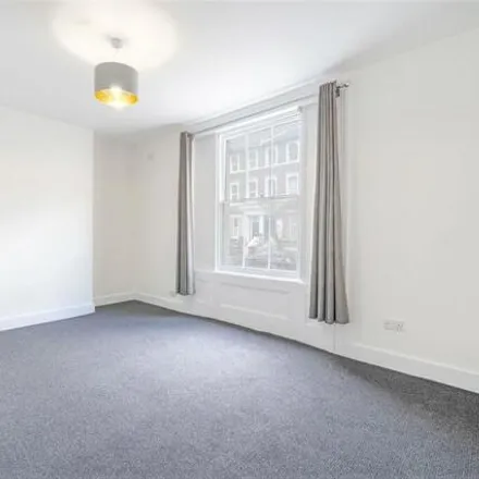 Image 1 - 37 Limes Grove, London, SE13 6DD, United Kingdom - Apartment for rent