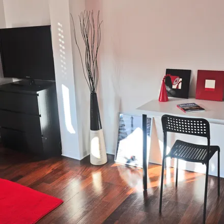 Rent this 6 bed room on Via Amedeo d'Aosta in 20129 Milan MI, Italy