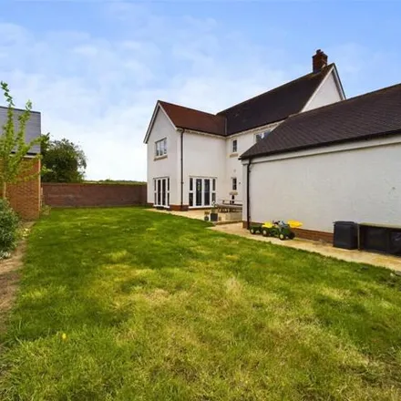 Image 2 - 1 Red Kite Rise, Stroud, GL2 4DF, United Kingdom - House for sale