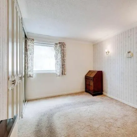 Image 9 - St Ives Gardens, Bournemouth, BH2 6NS, United Kingdom - Apartment for sale
