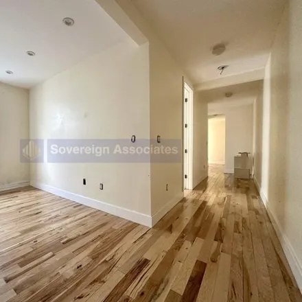 Rent this 3 bed apartment on 286 Fort Washington Avenue in New York, NY 10032