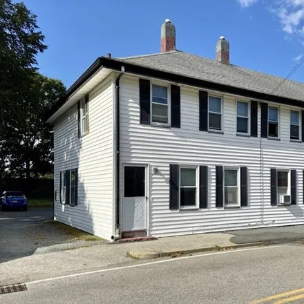 Rent this 3 bed townhouse on 11 N Spooner St Unit 1 in Plymouth, Massachusetts