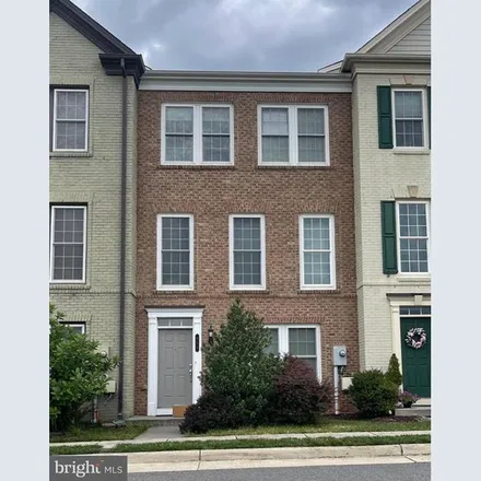 Rent this 4 bed apartment on 488 Heartleaf Terrace Southeast in Leesburg, VA 20175
