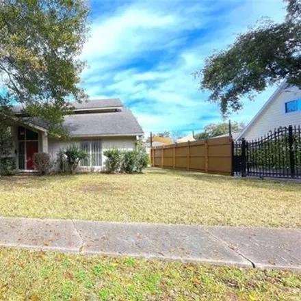 Buy this 5 bed house on 8594 De Moss Drive in Houston, TX 77036
