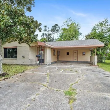 Buy this 3 bed house on 4715 Desoto Street in Lake Charles, LA 70607