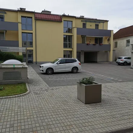 Rent this 3 bed apartment on Marktplatz 1a in 2193 Gemeinde Wilfersdorf, Austria