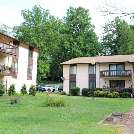 Image 2 - 71 Sheppard Street, Canton, NC 28716, USA - Condo for sale