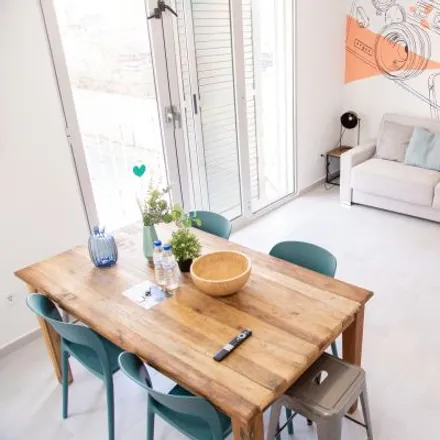 Rent this 3 bed apartment on Carrer de Marià Cuber in 42, 46011 Valencia