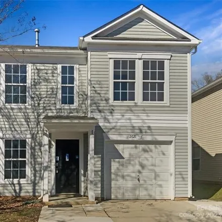 Buy this 3 bed house on 2669 Stream Bank Drive in Charlotte, NC 28269