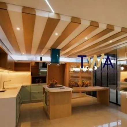 Buy this 3 bed apartment on Rua Tupaciguara in São Pedro, Belo Horizonte - MG