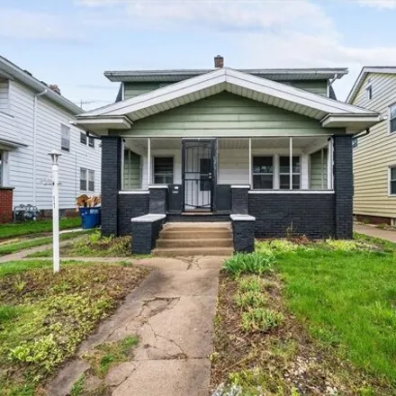Buy this 3 bed house on 4173 North Haven Avenue in Toledo, OH 43612