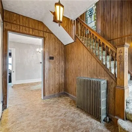 Image 3 - 282 The Boulevard, Pittsburgh, PA 15210, USA - House for sale