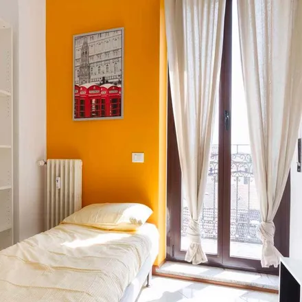 Rent this 4 bed room on Via Giuseppe Meda in 32, 20136 Milan MI