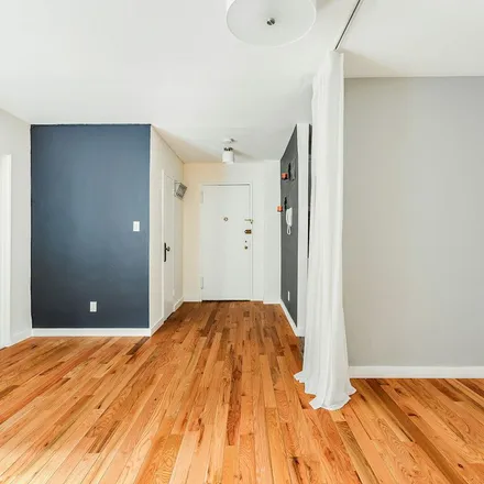 Image 5 - 1420 York Avenue, New York, NY 10021, USA - Apartment for rent