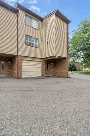 Buy this 1 bed loft on 2175 Penguin Avenue in Coventry Township, OH 44319