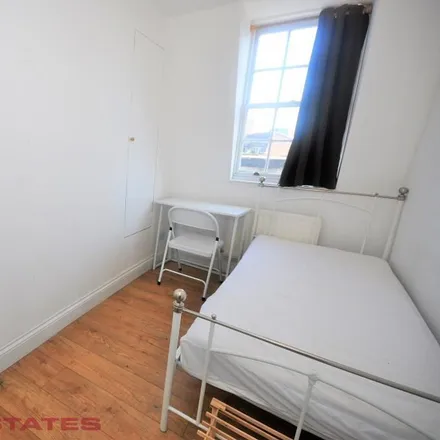 Image 4 - Prince Regent Mews, London, NW1 3EH, United Kingdom - Apartment for rent