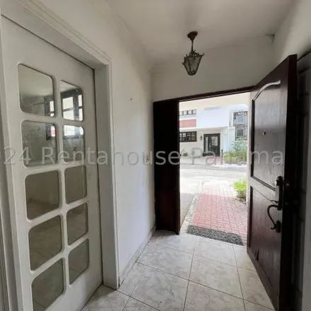 Buy this 3 bed house on Avenida Doctor Belisario Porras in Coco del Mar, 0816
