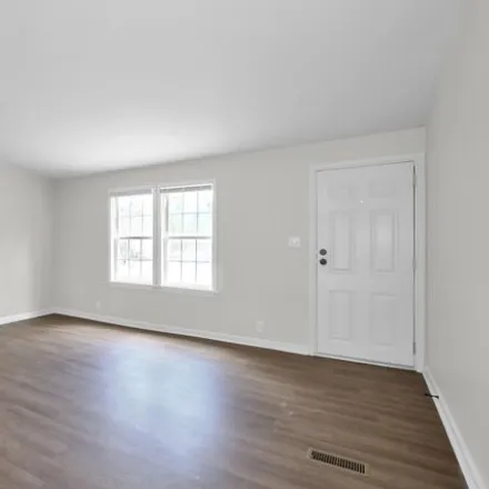 Image 5 - 3301 Saint Margarets Place, Cumberland County, NC 28312, USA - Apartment for sale