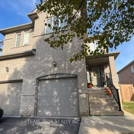Rent this 3 bed duplex on 7 Century Grove Boulevard in Vaughan, ON L4H 1S4