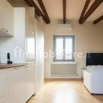 Image 6 - 2111, Via Lodovico Settala, 20124 Milan MI, Italy - Apartment for rent