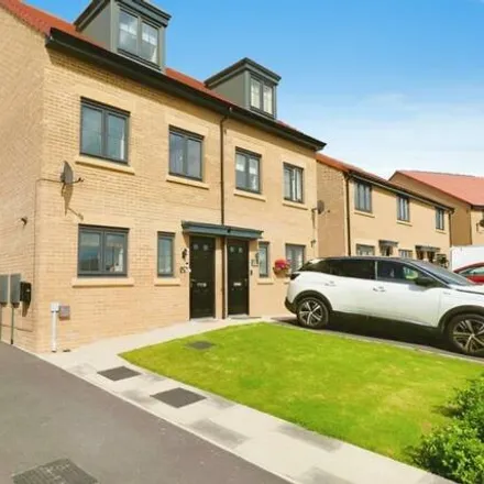 Buy this 3 bed duplex on Wisteria Close in Thurnscoe, S63 0FJ