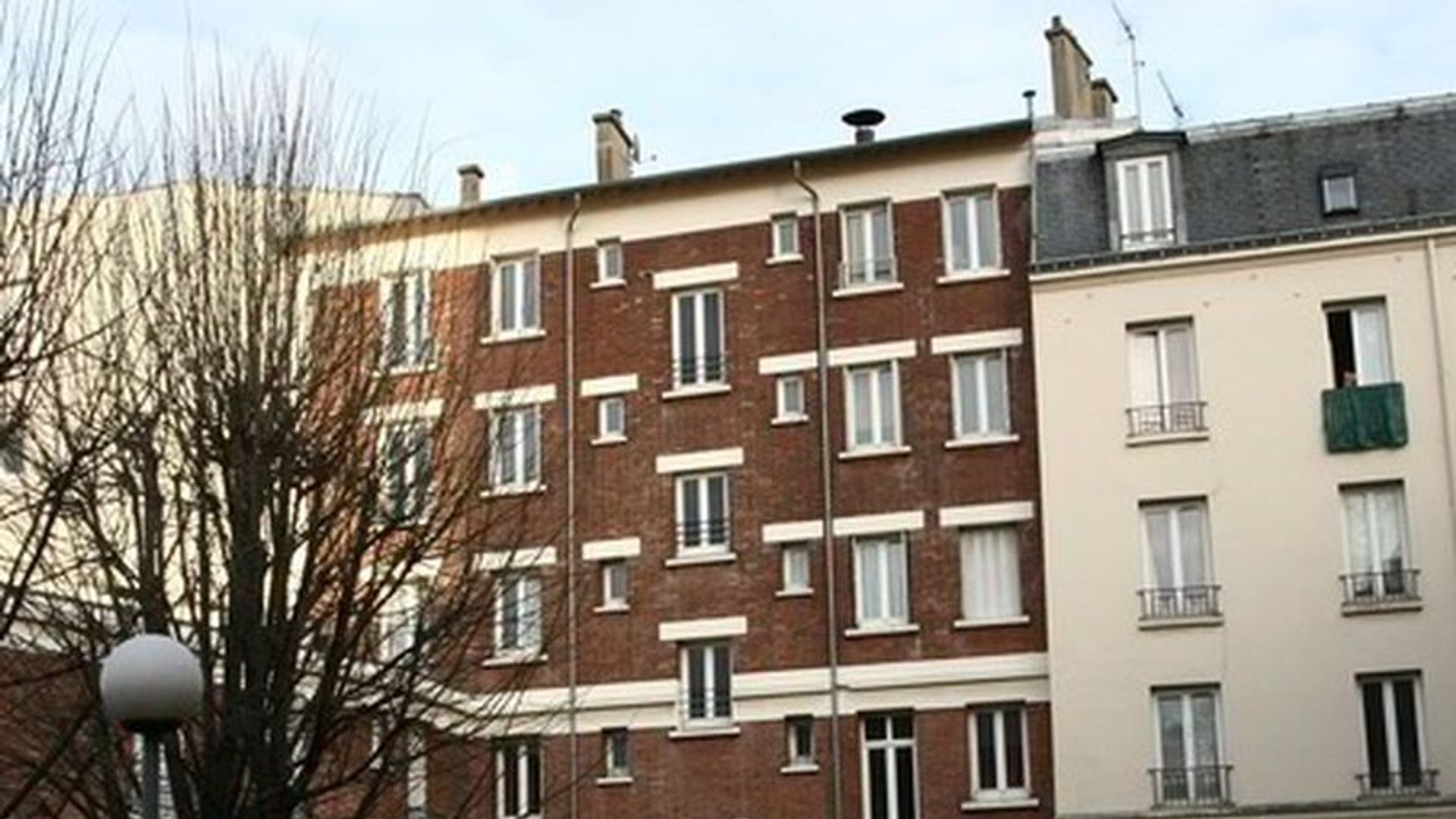 2 bedroom apartment at 143 bis Rue Gabriel Péri, 93200 Saint-Denis ...