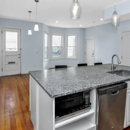 Rent this 3 bed house on Baldwin Avenue t Montgomery Street in Baldwin Avenue, Bergen Square