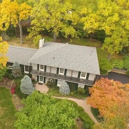 Buy this 5 bed house on 423 Steeple Chase Court in Bloomfield Township, MI 48304