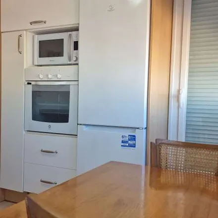 Rent this 2 bed apartment on Madrid in Calle Aldea del Fresno, 11