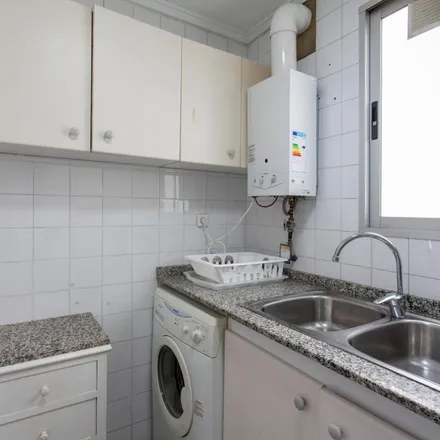 Rent this 4 bed apartment on Carrer de Sant Vicent Màrtir in 176, 46007 Valencia