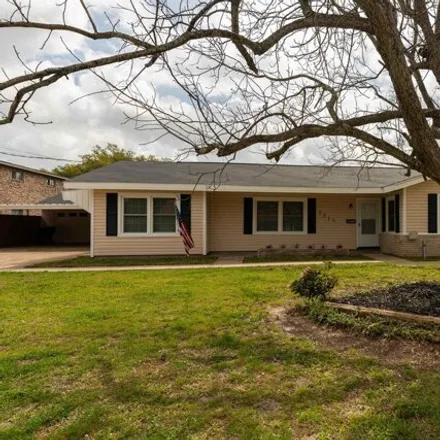 Buy this 3 bed house on 3345 Avenue H in Nederland, TX 77627