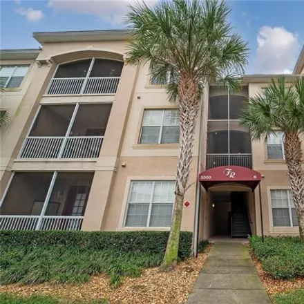 Rent this 3 bed condo on 3334 Whitestone Circle in Kissimmee, FL 34741