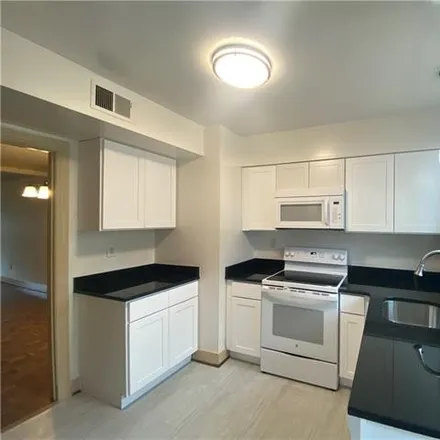 Rent this 2 bed condo on 3810 Hermitage Road in Richmond, VA 23227