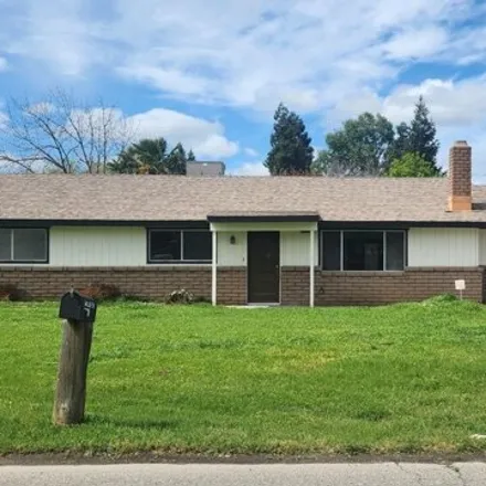 Buy this 3 bed house on 16654 Daley Road in Madera Highlands, Madera County