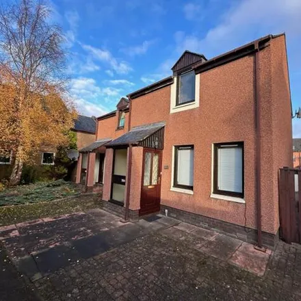 Buy this 2 bed duplex on Queen Street in Inverness, IV3 5HT