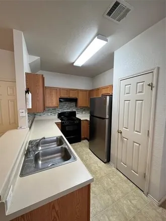 Image 8 - 13812 Harris Ridge Boulevard, Austin, TX 78764, USA - Apartment for rent