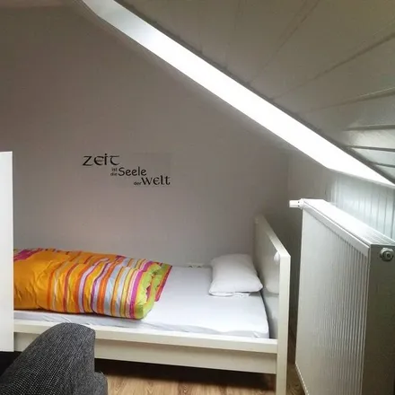 Rent this 1 bed apartment on Mitte in Heinrich-Barth-Straße, 66115 Saarbrücken