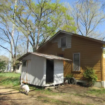 Buy this 2 bed house on 240 East 6th Street in Smackover, Union County