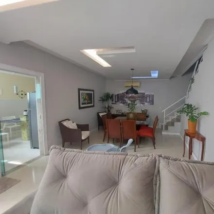 Buy this 6 bed house on Avenida Portugal in Maria Paula, Niterói - RJ