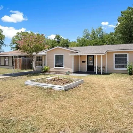 Buy this 4 bed house on 175 East Amber Street in San Antonio, TX 78221