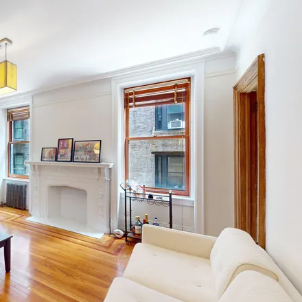 Image 3 - #35, 527 West 110th Street, Upper Manhattan, Manhattan, New York - Apartment for rent