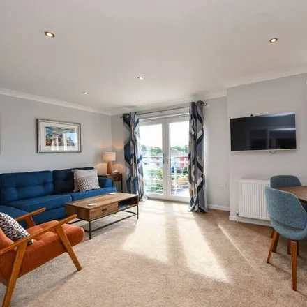 Image 8 - South Ayrshire, KA10 6QN, United Kingdom - Apartment for rent